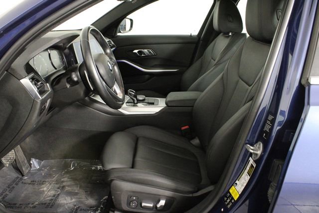 Used 2021 BMW 330i xDrive Sedan w/ Convenience Package image 11