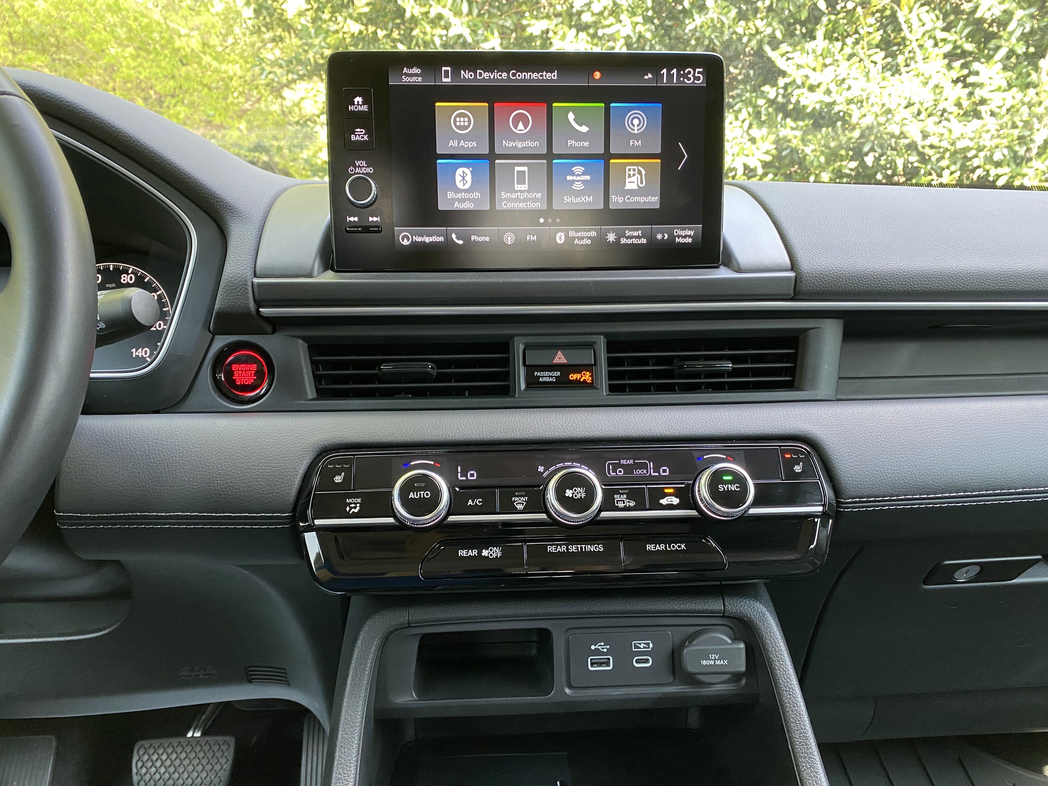 Used 2024 Honda Pilot Touring image 24