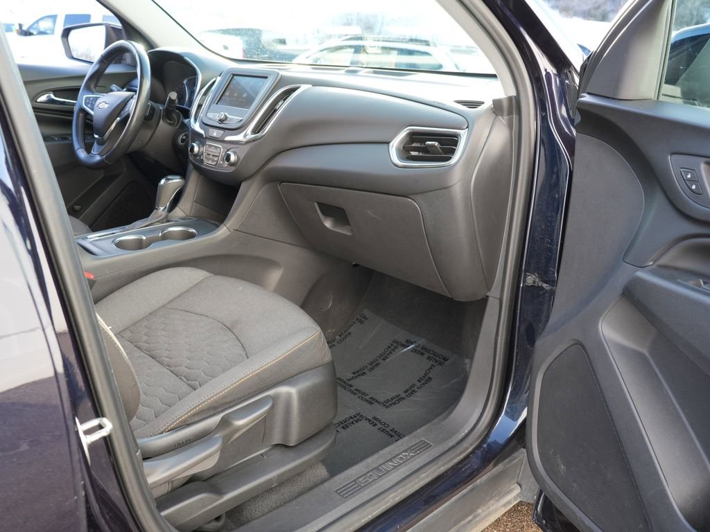 Used 2020 Chevrolet Equinox LT image 31