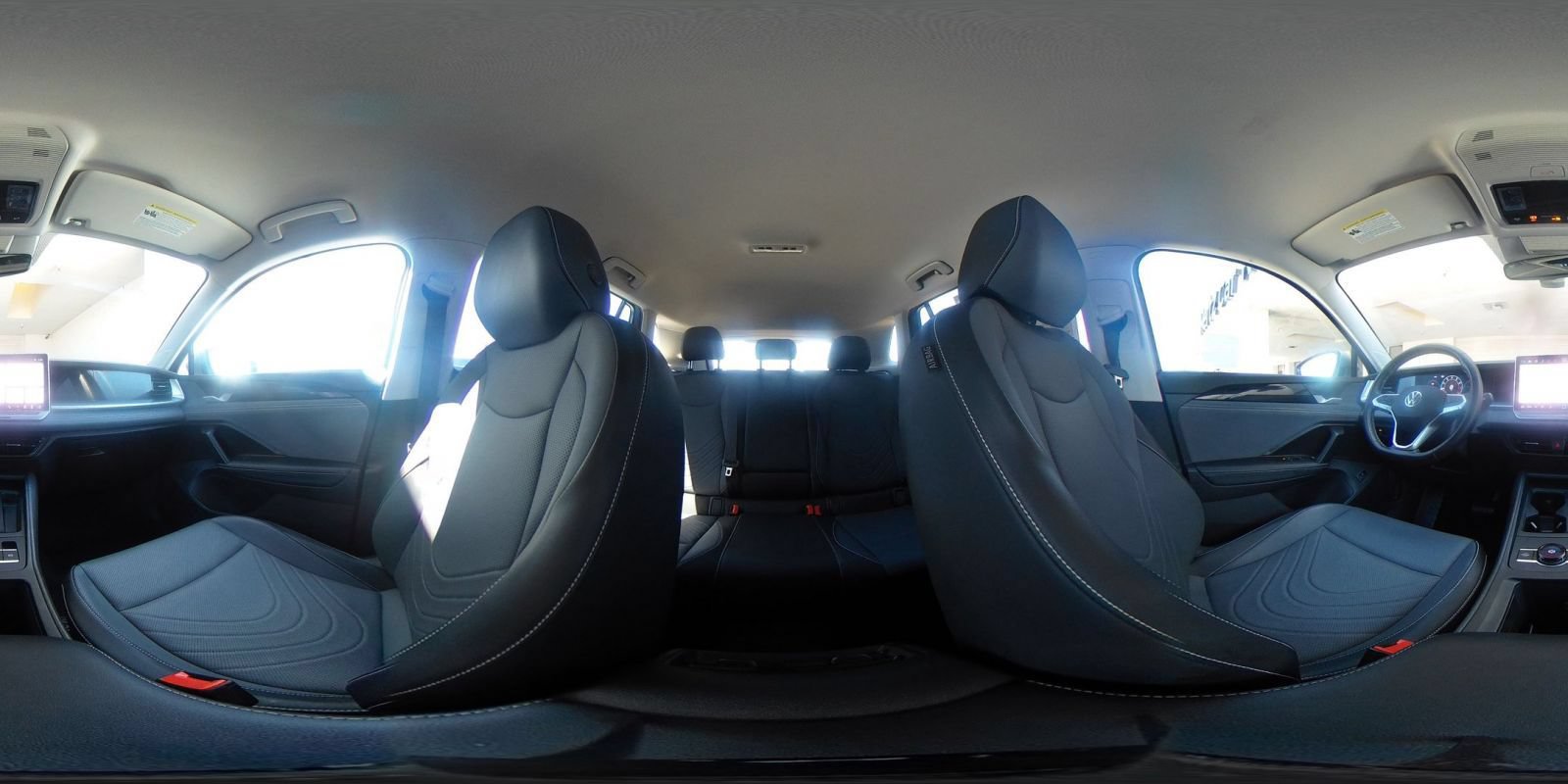 Used 2026 Volkswagen Tiguan SE FWD image 43