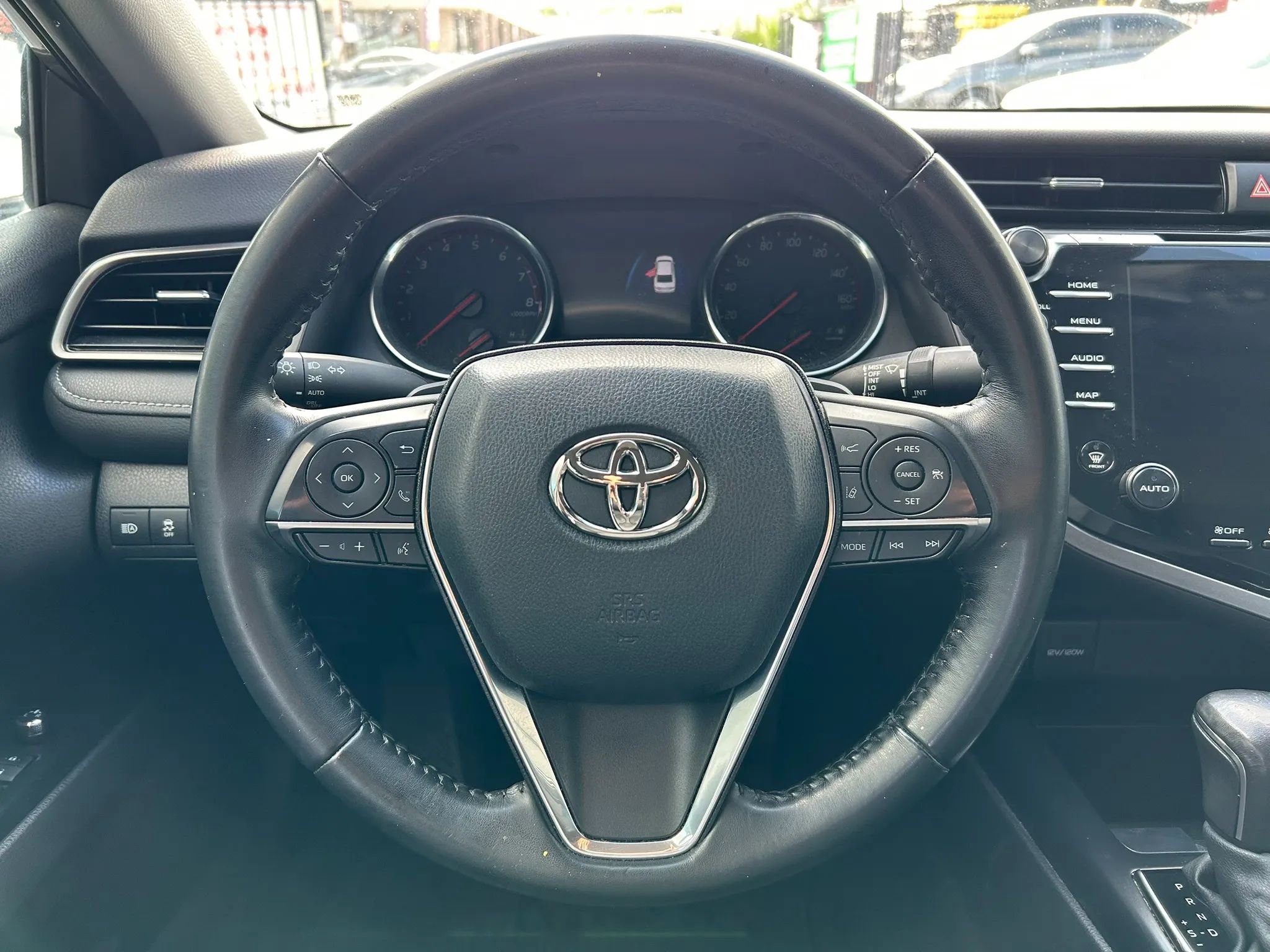 Used 2020 Toyota Camry XSE FWD image 19