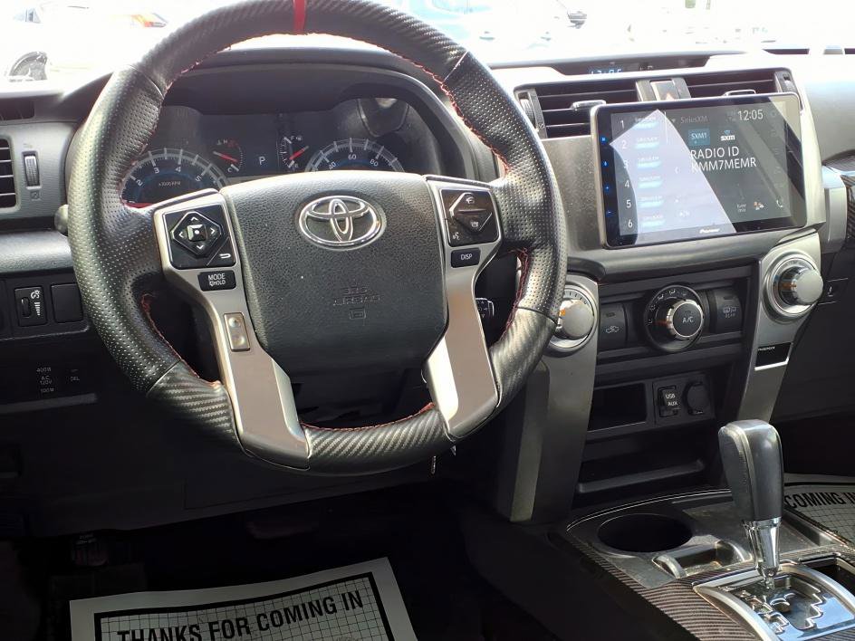 Used 2016 Toyota 4Runner SR5 image 12