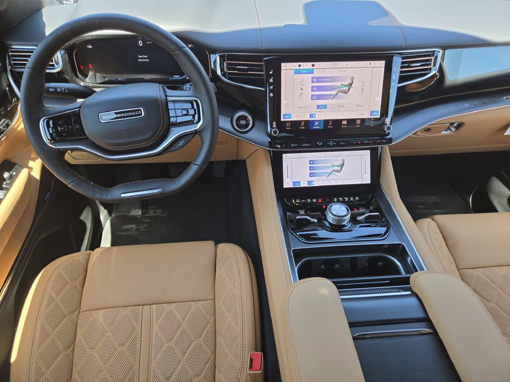 New 2026 Jeep Grand Wagoneer L Summit AWD/4WD image 19