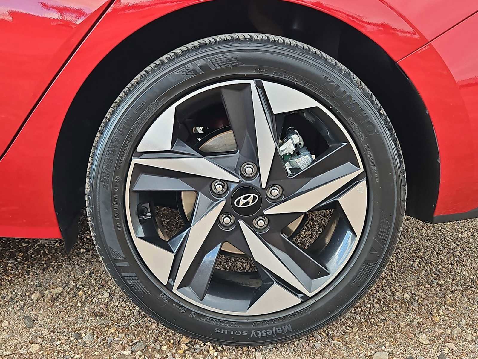 Certified 2023 Hyundai Elantra SEL w/ Convenience Package image 13