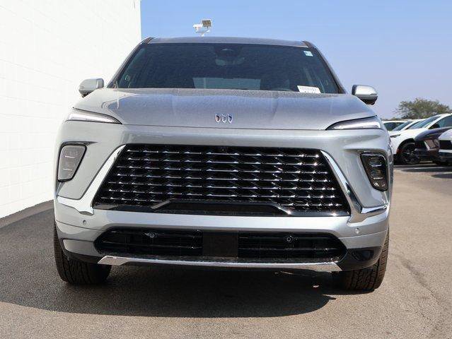 New 2026 Buick Enclave Avenir w/ Super Cruise Package image 2