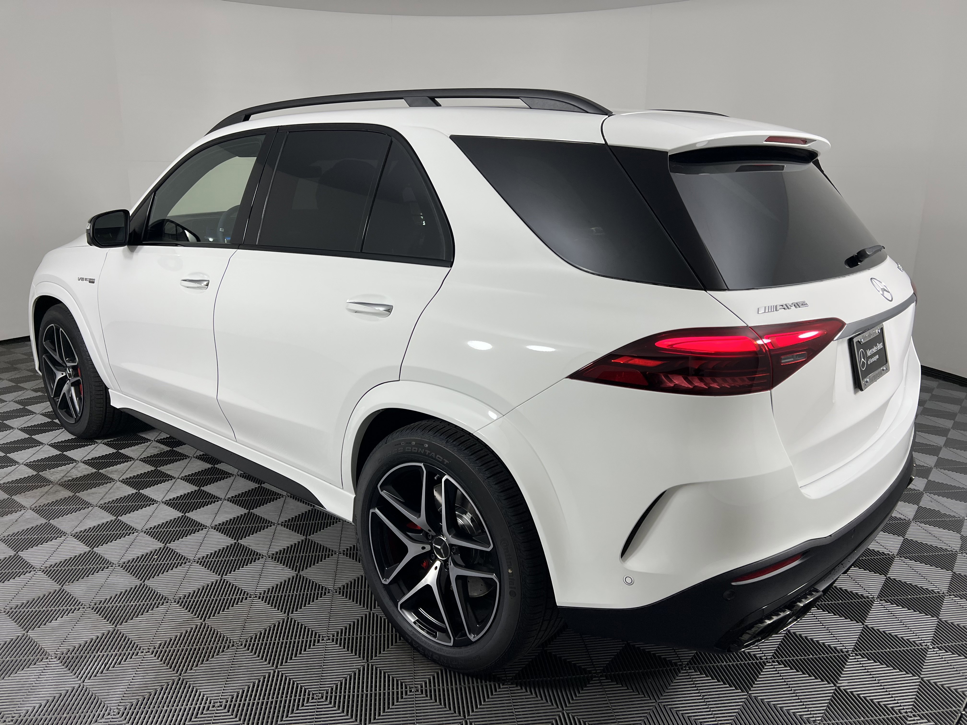 New 2026 Mercedes-Benz GLE 63 AMG S image 10
