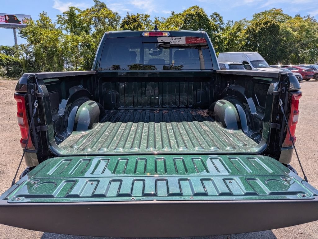 New 2026 RAM 1500 Big Horn AWD/4WD image 11
