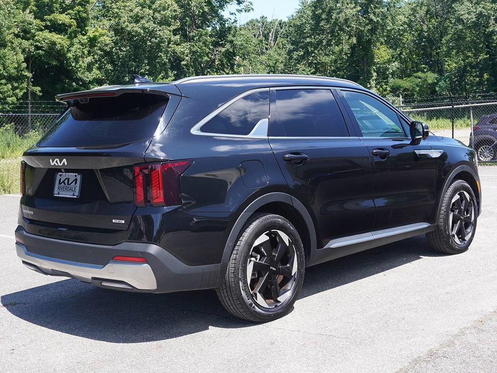 Used 2025 Kia Sorento SX Prestige AWD/4WD image 12