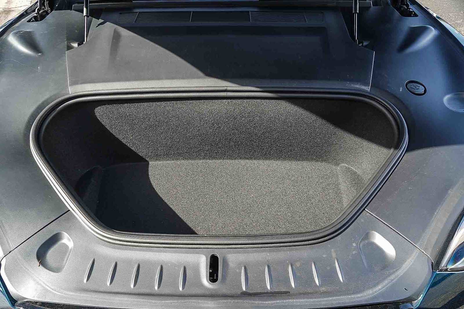 Used 2024 Tesla Model S AWD/4WD image 26