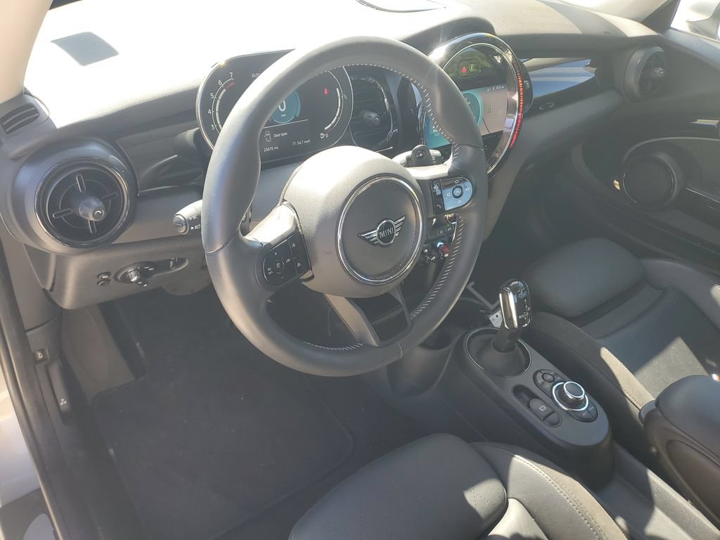 Used 2024 MINI Cooper S w/ Signature Upholstery Package FWD image 11