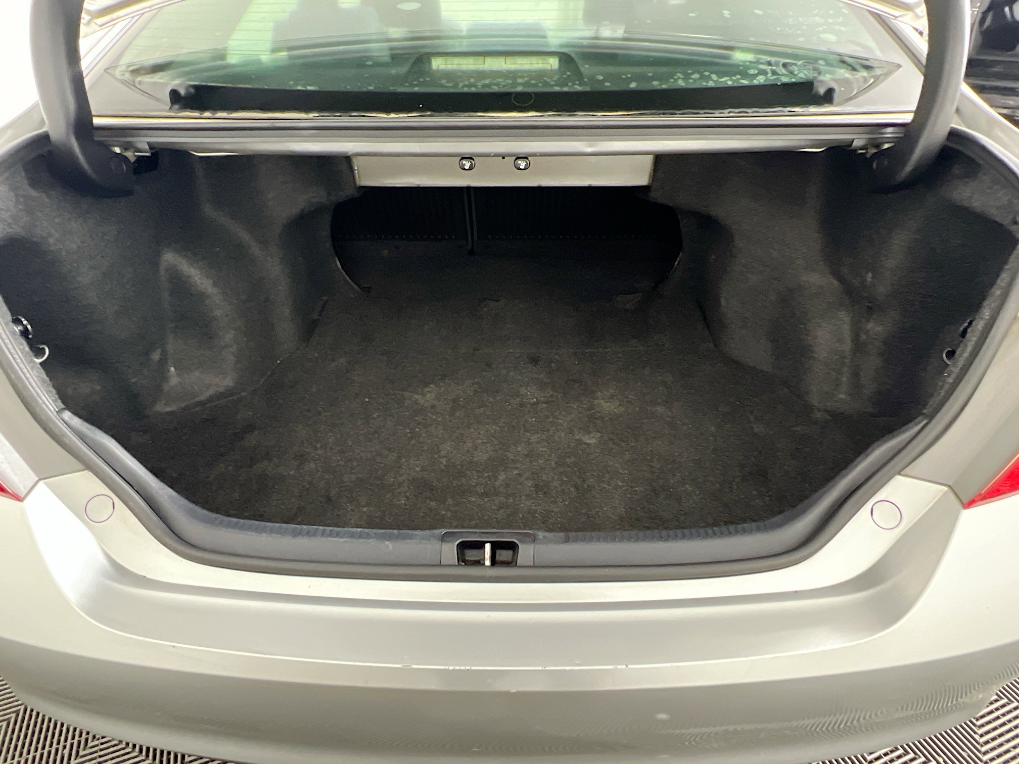 Used 2015 Toyota Camry LE FWD image 34