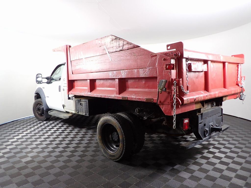 Used 2007 Ford F550 2WD Regular Cab Super Duty image 8