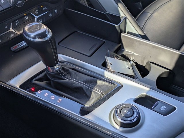 Used 2015 Chevrolet Corvette Z06 w/ 3LZ Preferred Equipment Group image 22