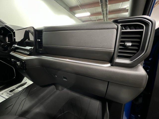 Certified 2022 Chevrolet Silverado 1500 LT w/ Protection Package AWD/4WD image 28