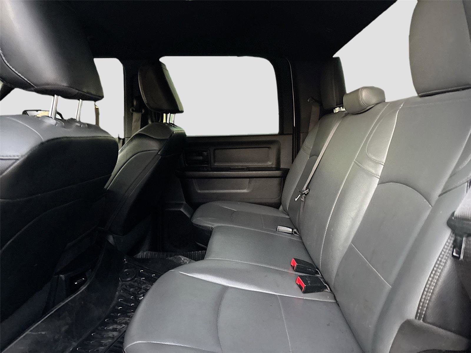 Used 2022 RAM 2500 Tradesman w/ Chrome Appearance Group image 26