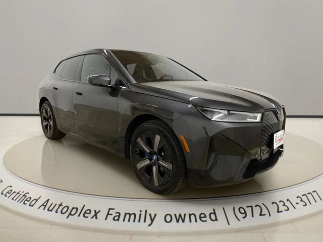 Used 2023 BMW iX xDrive50 AWD/4WD image 7