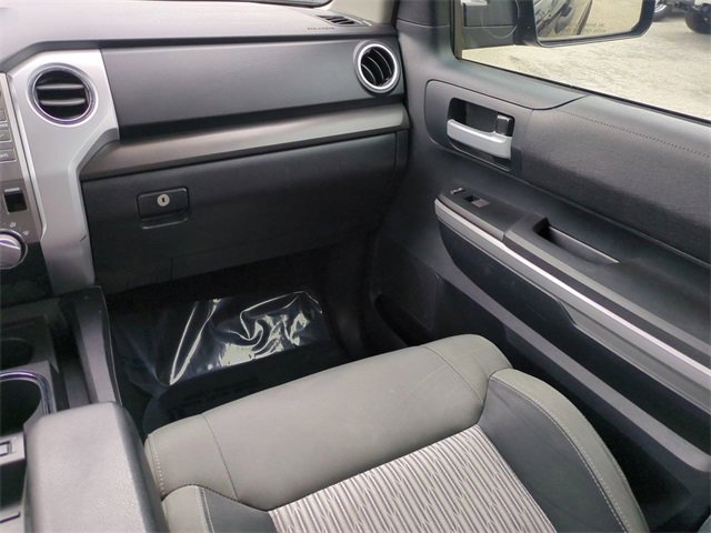 Used 2015 Toyota Tundra SR5 image 17