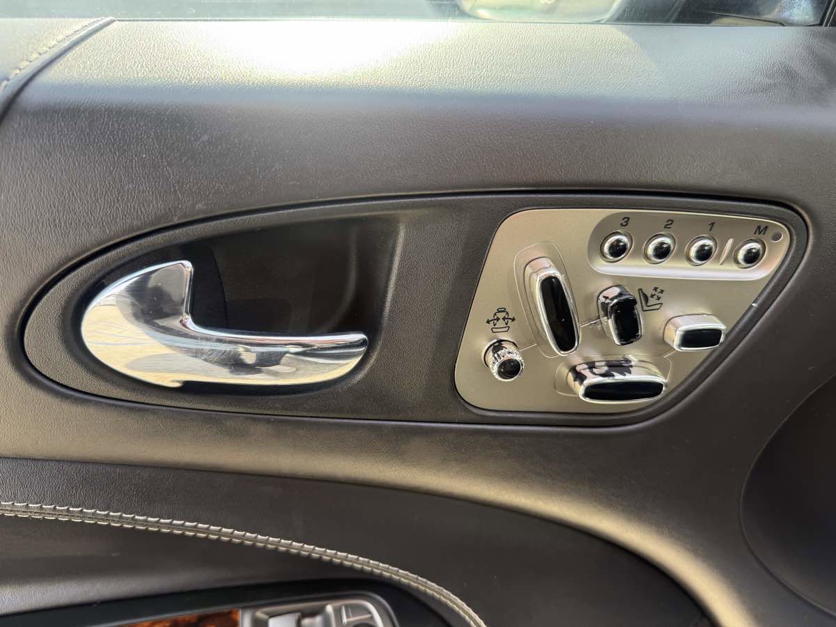 Used 2011 Jaguar XK image 8