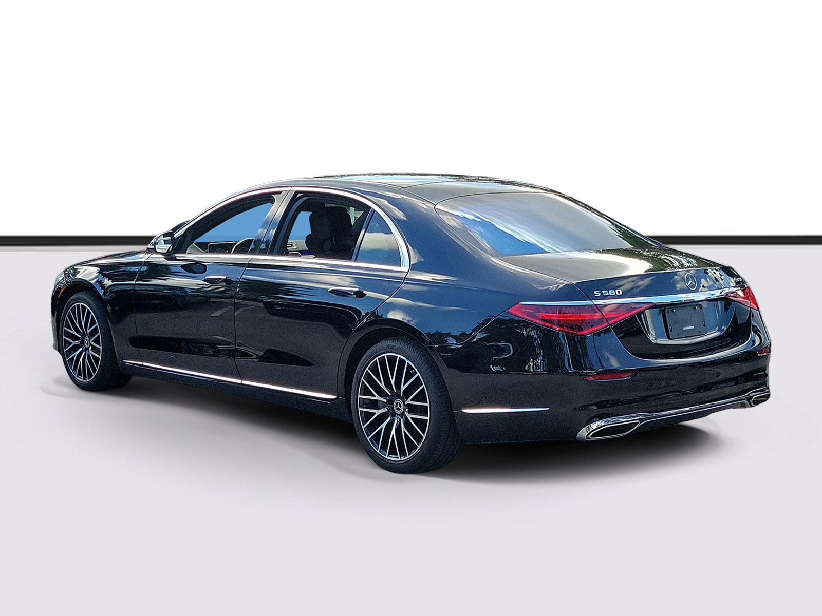 Used 2022 Mercedes-Benz S 580 4MATIC Sedan image 4
