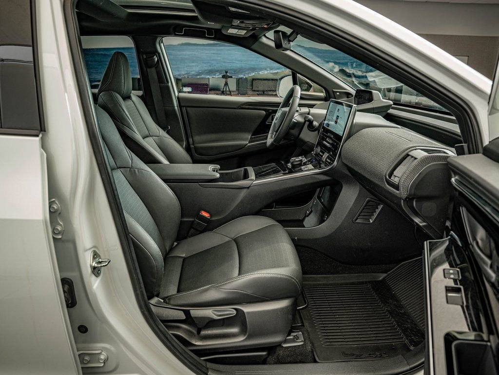 Used 2023 Toyota bZ4X Limited w/ Weather Package AWD/4WD image 32