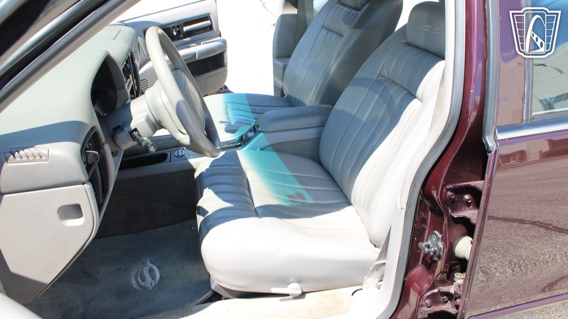 Used 1996 Chevrolet Impala SS RWD image 17