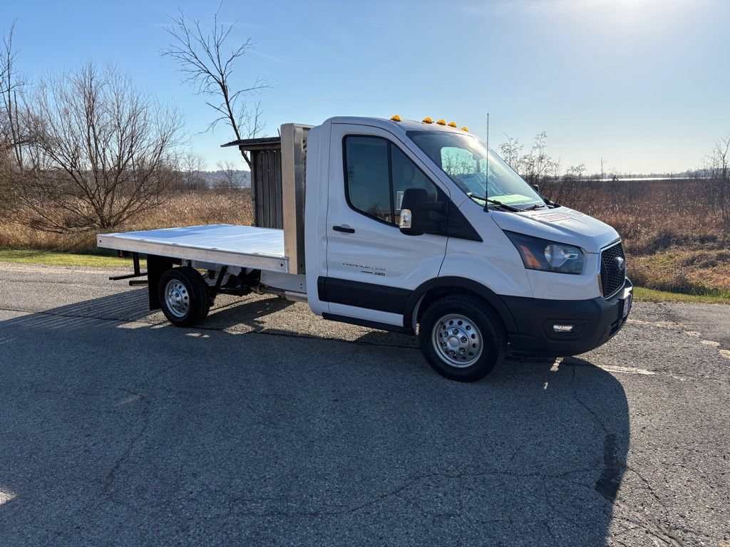 Used 2024 Ford Transit 250 AWD w/ Exterior Upgrade Package image 2