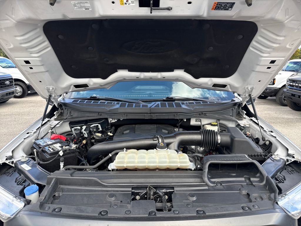 Certified 2022 Ford F150 XLT w/ Equipment Group 302A High image 31