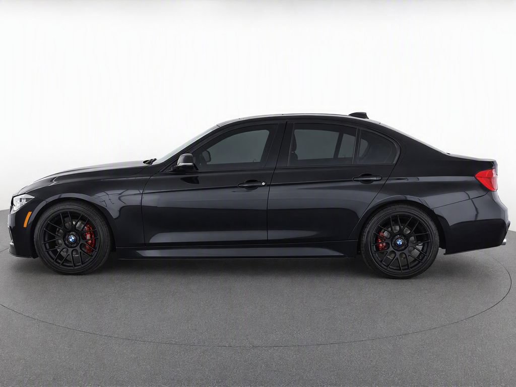 Used 2016 BMW 328i xDrive Sedan AWD/4WD image 7