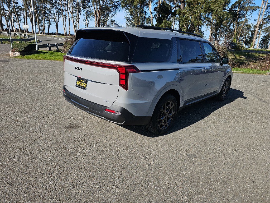 New 2026 Kia Carnival SX image 5