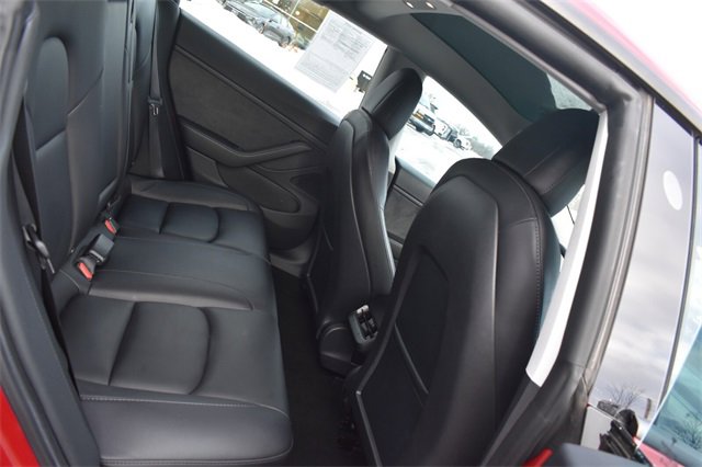 Used 2021 Tesla Model 3 Performance image 15