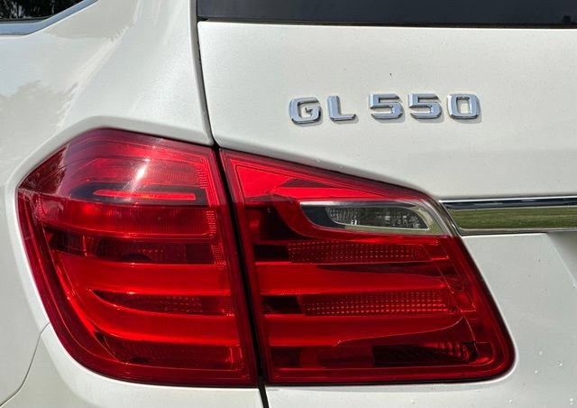 Used 2014 Mercedes-Benz GL 550 4MATIC image 10