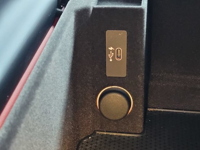 Used 2021 BMW M850i xDrive Coupe AWD/4WD image 14