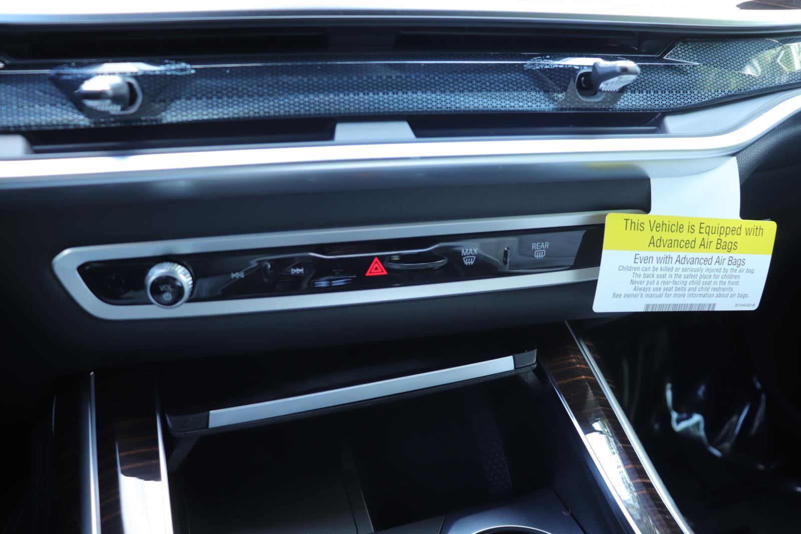 New 2026 BMW X7 xDrive40i w/ Premium Package image 42