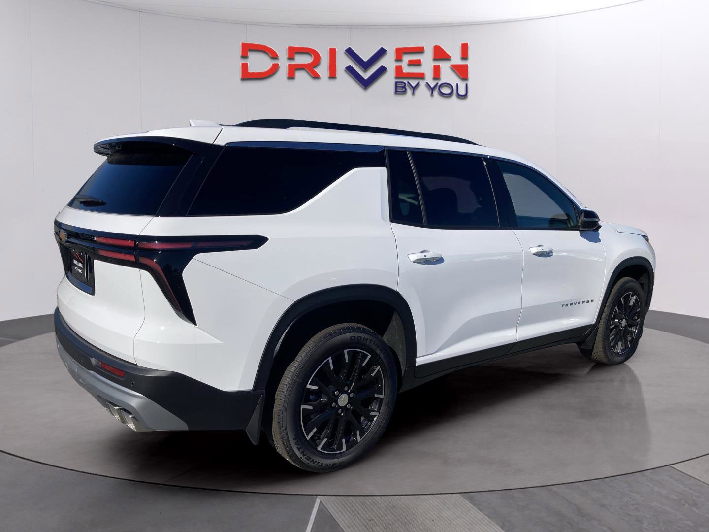 New 2026 Chevrolet Traverse LT w/ Sun and Wheel Package image 5