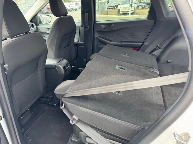 Used 2025 Ford Escape Active AWD/4WD image 24