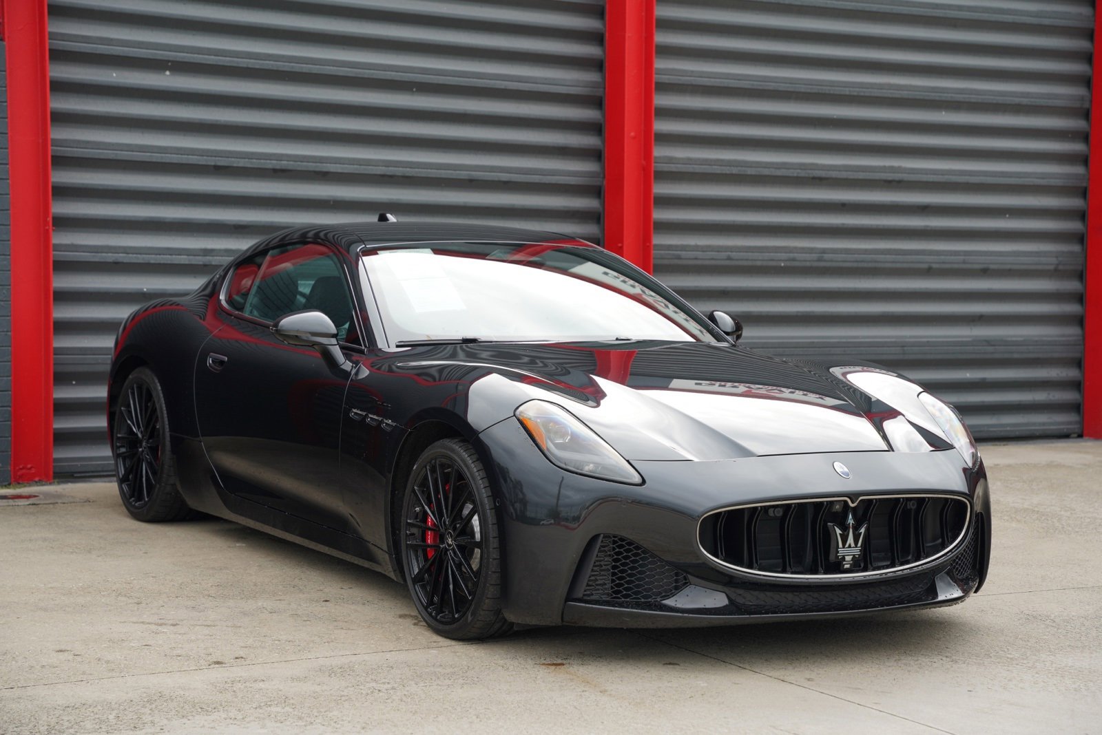 Used 2024 Maserati GranTurismo Modena image 3