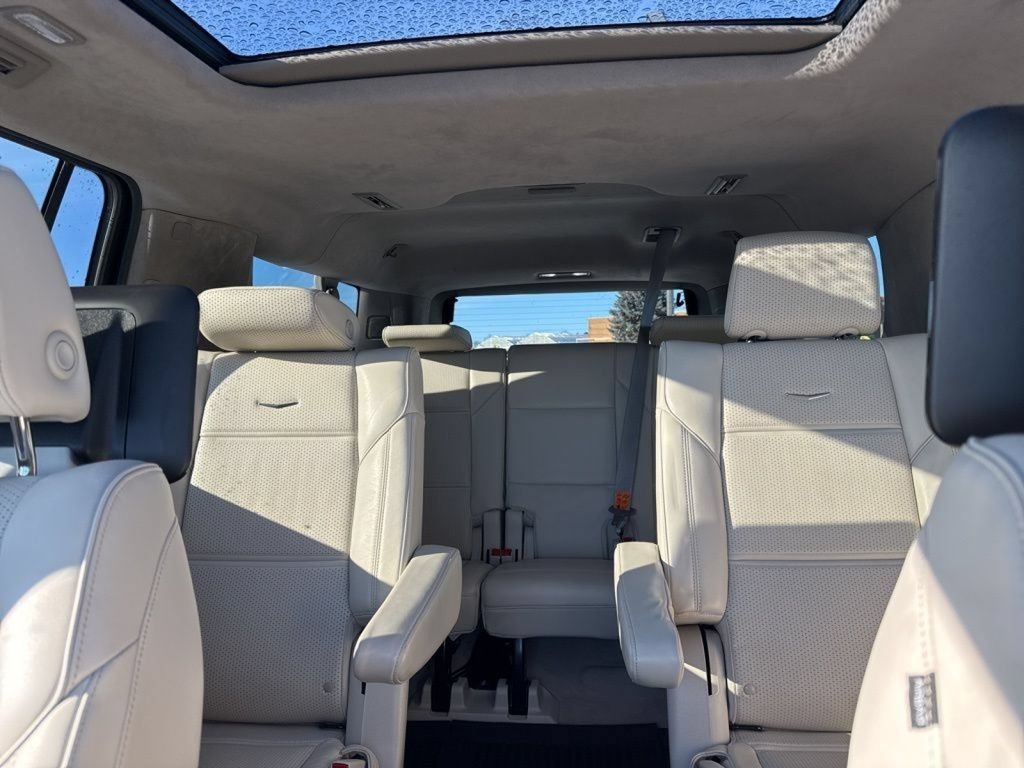 Used 2024 Cadillac Escalade ESV Sport Platinum AWD/4WD image 27