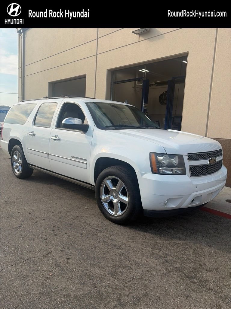 Used 2011 Chevrolet Suburban LTZ RWD video 1