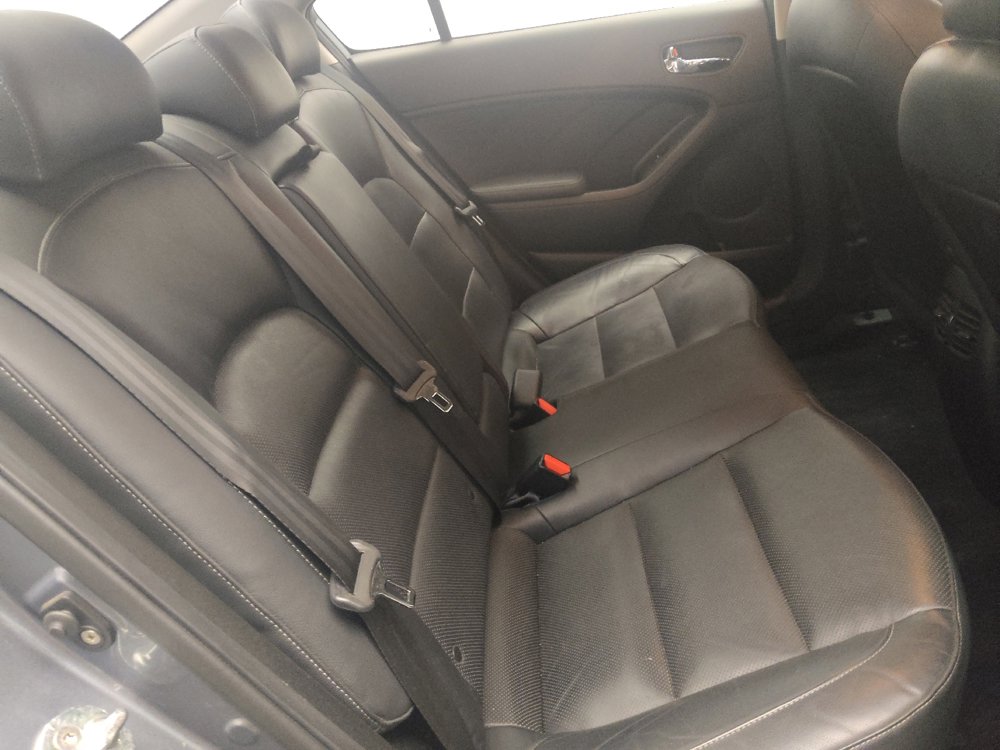 Used 2017 Kia Forte EX FWD image 19