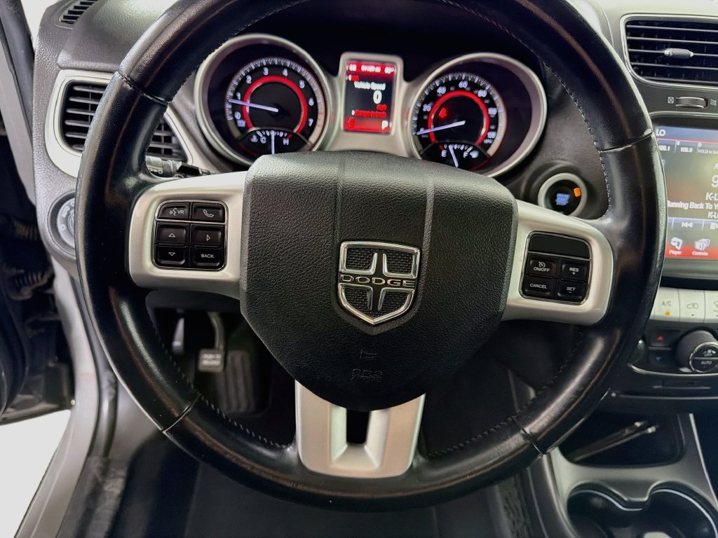 Used 2019 Dodge Journey SE FWD image 13