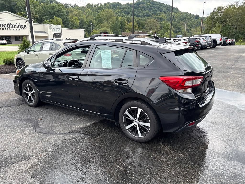 Used 2019 Subaru Impreza 2.0i Premium AWD/4WD video 3