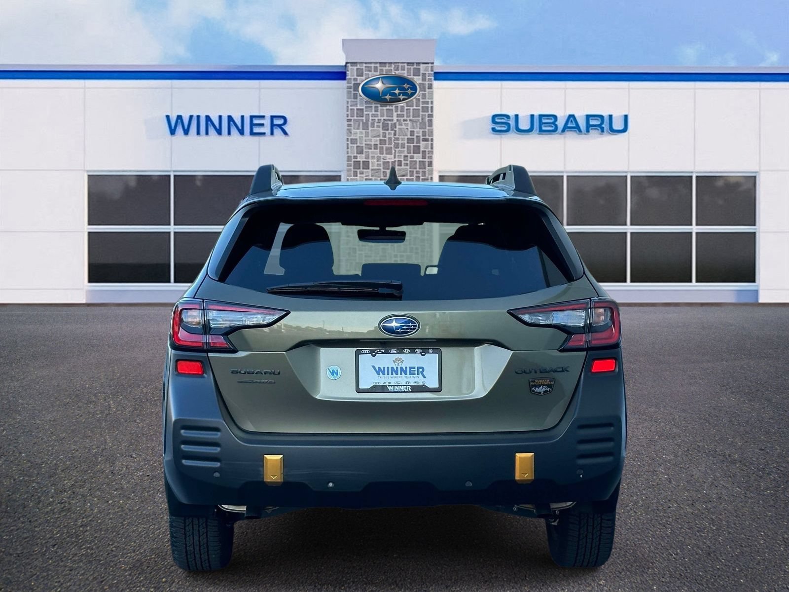 Certified 2025 Subaru Outback Wilderness AWD/4WD image 5