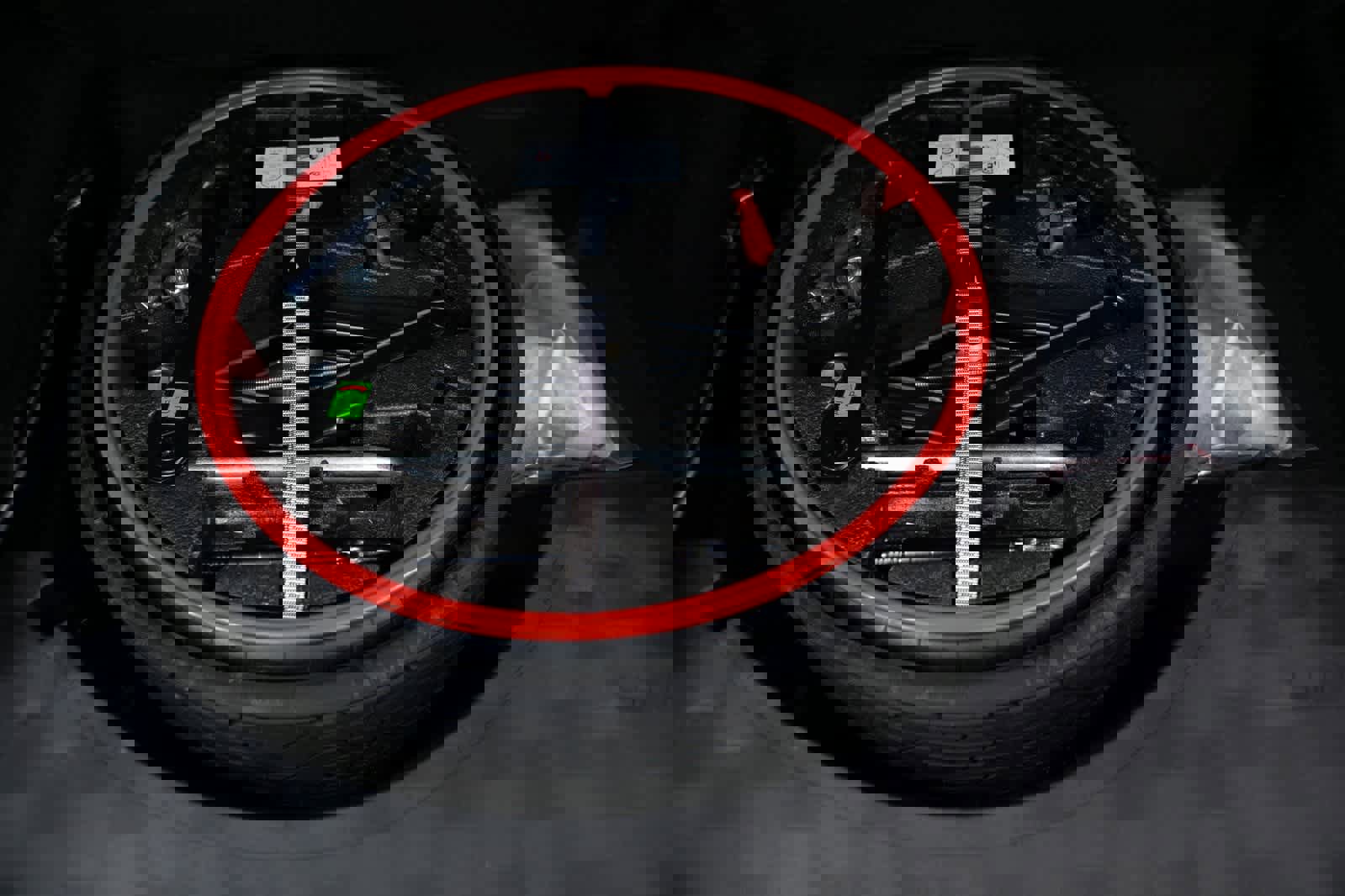 Certified 2022 Porsche Cayenne Platinum Edition image 28