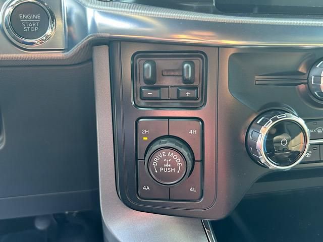 New 2025 Ford F150 Lariat w/ Equipment Group 501A Mid image 29