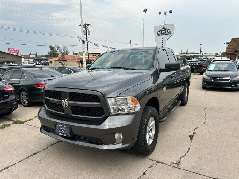 Used 2018 RAM 1500 Express AWD/4WD image 3