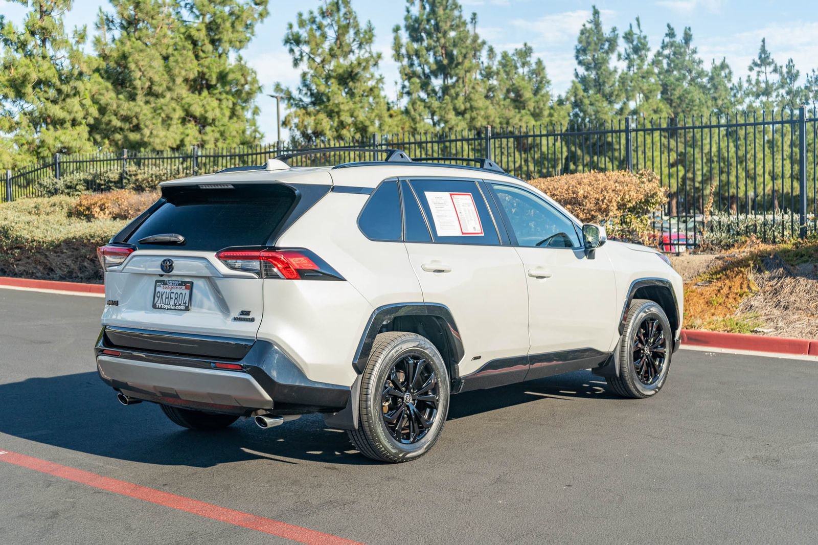 Certified 2024 Toyota RAV4 SE w/ Convenience Package AWD/4WD image 12