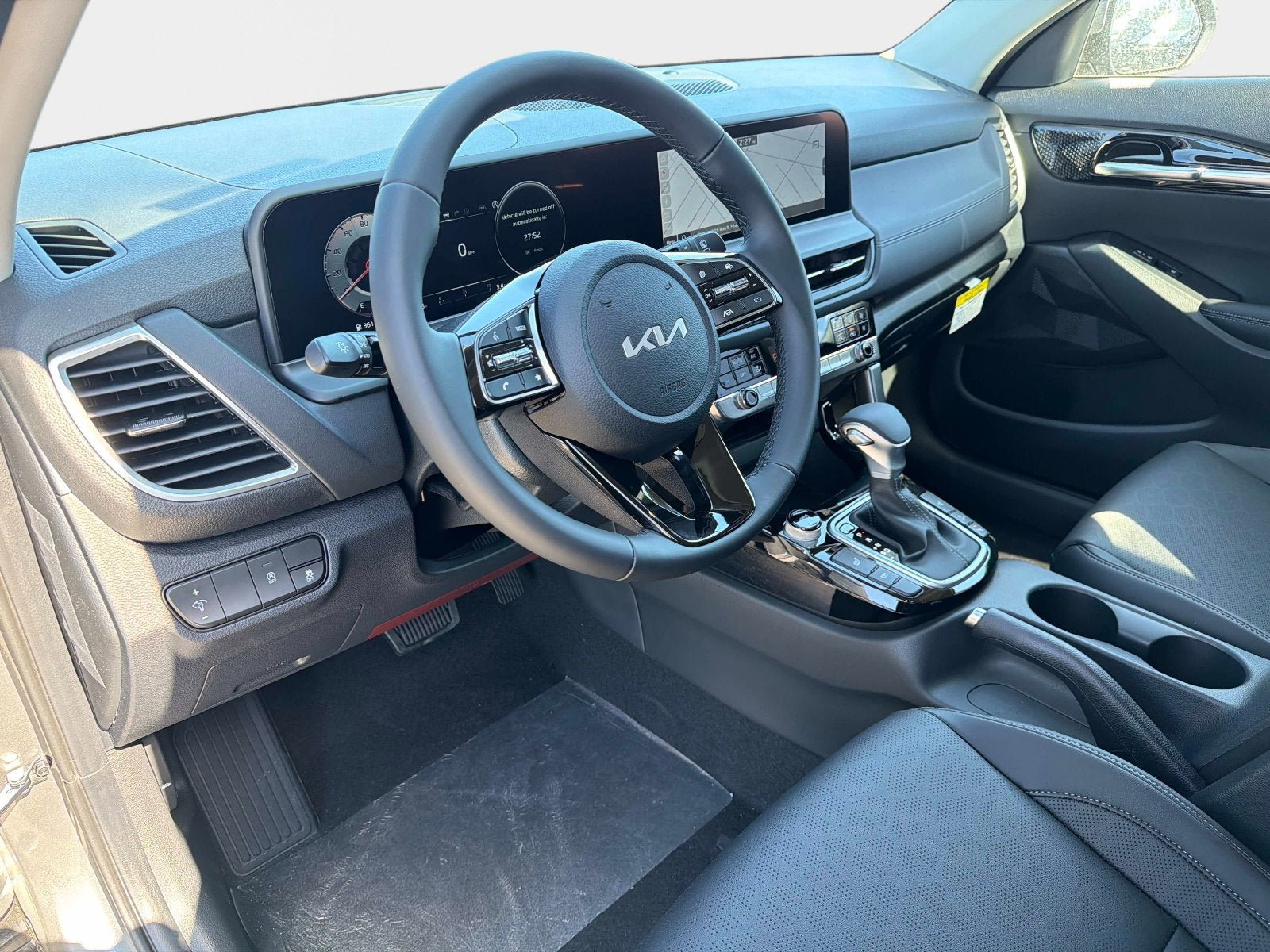 New 2026 Kia Seltos EX FWD image 19