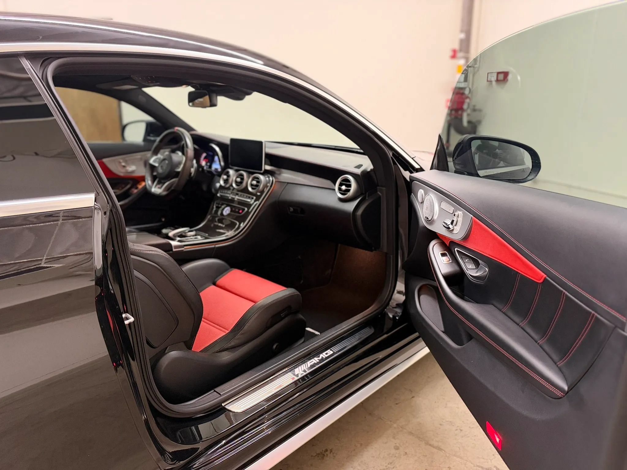 Used 2017 Mercedes-Benz C 63 AMG S image 20