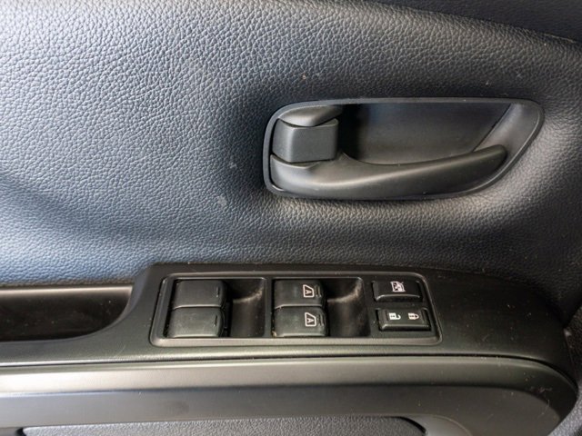 Used 2018 Nissan Titan S w/ S Utility Package image 11