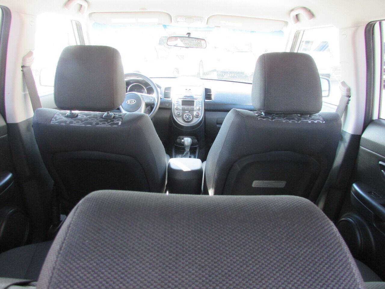 Used 2011 Kia Soul + w/ Audio Pkg FWD image 20